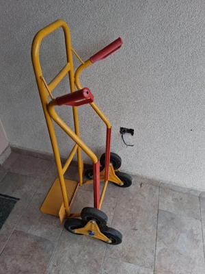 Vand carut marfa Liza