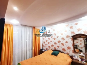 Apartament 3 camere decomandat, zona Spital Piatra Neamt - imagine 3