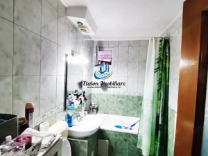 Apartament 3 camere decomandat, zona Spital Piatra Neamt - imagine 8