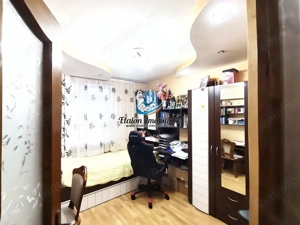 Apartament 3 camere decomandat, zona Spital Piatra Neamt - imagine 7