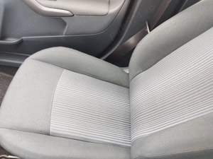 Ford Fiesta MK7 - imagine 10