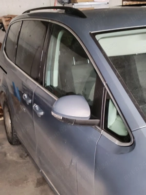 vand Sharan  - imagine 3