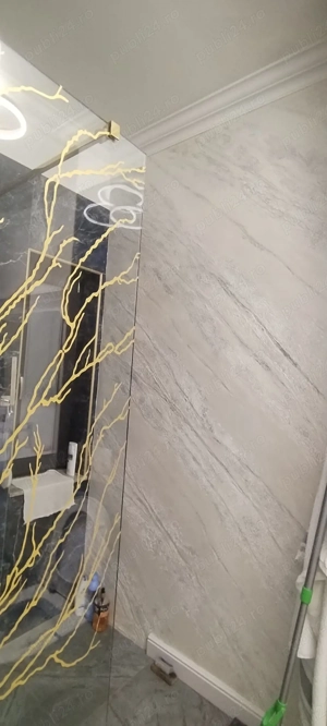 Execut zugraveli decorative