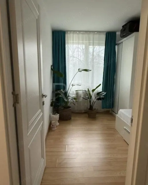 3 camere Titan decomandat, an 1974, renovat