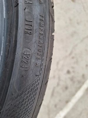 vand anvelope 225/40 R19  - imagine 2