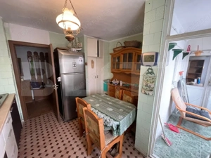 Apartament 3 camere, 77 mp, decomandat - George Enescu - zona Proper Pizza - imagine 3