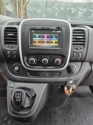 De vanzare Renault Trafic 3 Echipare Business + 65740 km Garantati  istoric curat - imagine 2