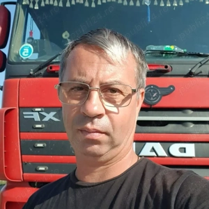 Șofer profesionist, caut sevici stabil 