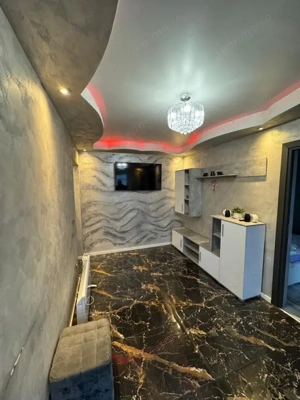 Apartament lux 35 mp Baia Sprie, decomandat, mobilat, AC, etaj 4 - imagine 5