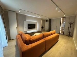 Apartament 3 camere -ISHO