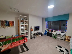 Central - Vanzare casa, singur in curte - Str. Belsugului - imagine 5