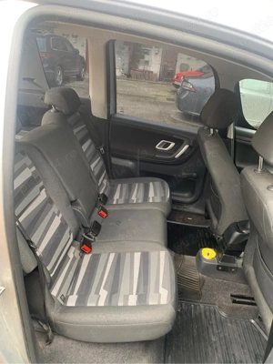 Skoda Roomster 1.2 TSI Ideală pentru Familie și Oraș! - imagine 9