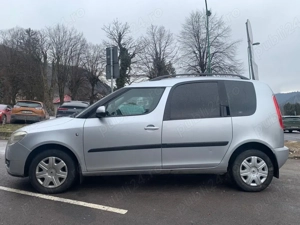 Skoda Roomster 1.2 TSI Ideală pentru Familie și Oraș! - imagine 4