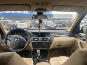 BMW X3 sDRIVE model2014 - imagine 11