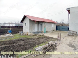 Locuinţă şi hală-atelier, cu 900mp teren în Corod Galaţi - imagine 7