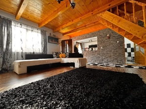 Vand Casa cu Bucatarie anexa , sura mare , teren  - imagine 3
