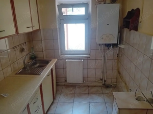 Ap 2 cam , maratei ,canalizare separată,centrala,renovat,luminoasa - imagine 7