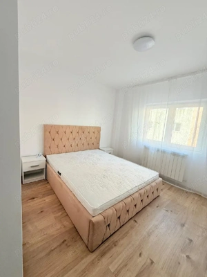 Vand apartament doua camere decomandate 