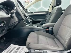 VOLKSWAGEN PASSAT 2015 2.0D E6 Garantie 12 Luni Rate Avans 0 Doar Cu Buletinul - imagine 13