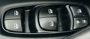 NISSAN Qashqai 2017 1.2i E6 Garantie 12 Luni Rate Avans0 0 Doar Cu Buletinul - imagine 11