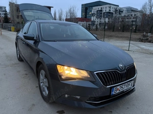 Skoda Superb 1,5 TSI (150 CP) 2019 - imagine 2