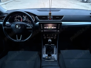 Skoda Superb 1,5 TSI (150 CP) 2019 - imagine 6