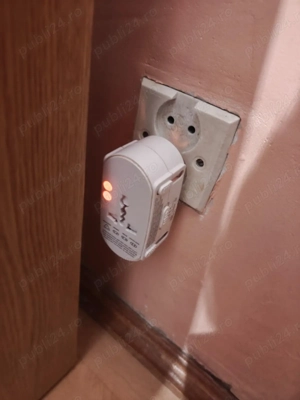Adaptor Universal orice prize intrare+ieșire Model SUA Conair AT129A - imagine 5
