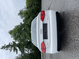 Audi A4 Limuzină 3.2 FSI V6 Automată | Piele Alcantara | Xenon | Încălzire scaune - imagine 4