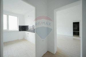 De vânzare apartament cu 2 camere, renovat, în zona Rogerius - imagine 8