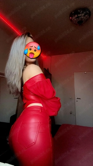 Blondă cu forme fac și Deplasarii!!