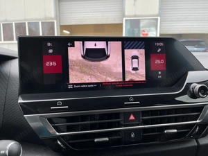 Citroen C4 - imagine 13