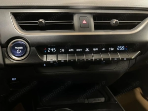 Lexus UX - imagine 19