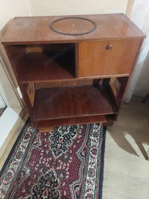 Comoda Tv la pret modic