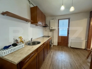 Apartament 3 camere, 82 mp, zona Semicentral - imagine 9