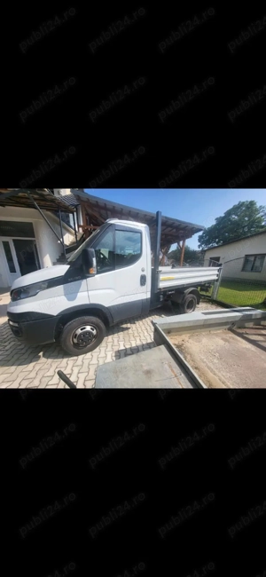 Dezmembrez Iveco Daily 