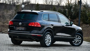 Volkswagen Touareg Executive  - imagine 3