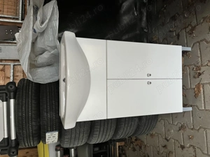 Vând mască cu chiuvetă inclusă pentru baie