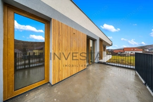 Casa individuala nZEB cu piscina, 501 mp teren, 160mp utili, Sanicoara - imagine 19