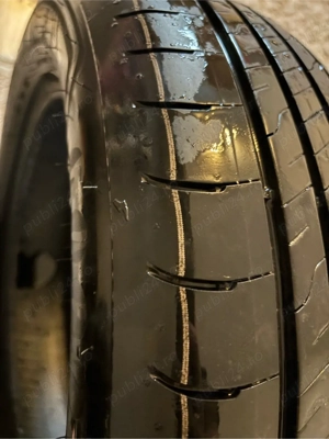 Set anvelope de vara Good Year,215/60R17 96 H