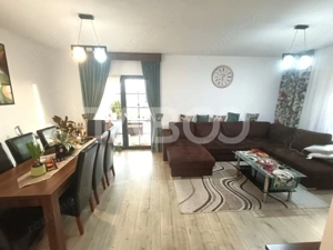 Casa moderna 5 camere piscina si curte de 464 mp de vanzare Sura Mica - imagine 7