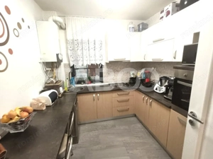 Casa moderna 5 camere piscina si curte de 464 mp de vanzare Sura Mica - imagine 10