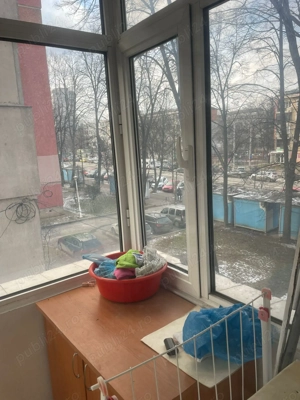 Inchiriez apartament 2 camere, zona Tatarasi - Vasile Lupu, bl. G2 - 300   luna - imagine 3