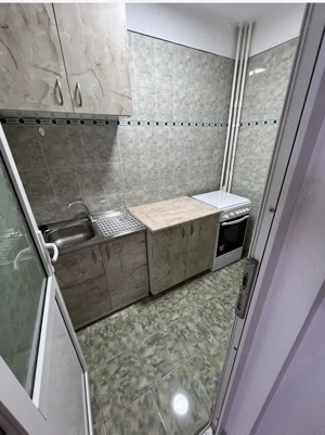 Garsoniera de vânzare  - imagine 4