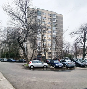 3 Cam Militari–Lujerului-Metrou-Parc Tudor Vladimirescu - De renovat