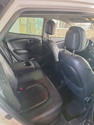  Proprietar privat vând Hyndai ix 35 Benzină 4   4 109.000 km reali din 2012, ITP 11.2026 - imagine 4