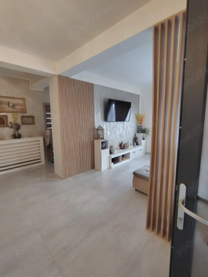 casă de vânzare  - imagine 4