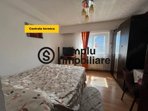 Apartament 3 camere 1 Mai et 4/4 - imagine 17