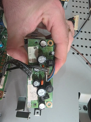 Dezmembrez tv Philips 32pf5320 - imagine 5