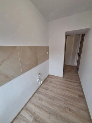 101.900 euro!! 4 camere renovate .. Dacia .. etaj 3 - imagine 4