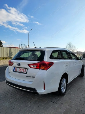 Toyota Auris Hybrid,baterie inlocuita,cutie automata,camera - imagine 3